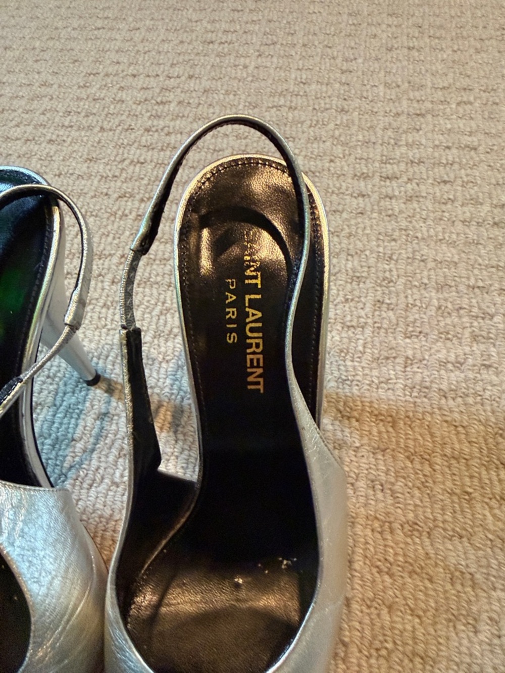 Saint Laurent Metallic Silver Pointed Slingback Pumps - Picture 5 of 5